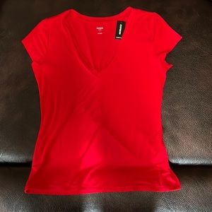 Express fitted Tee size Large